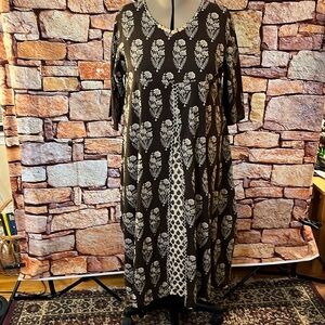 USTAV tan and brown scoop neck 2 layer pullover cotton dress contrasting prints